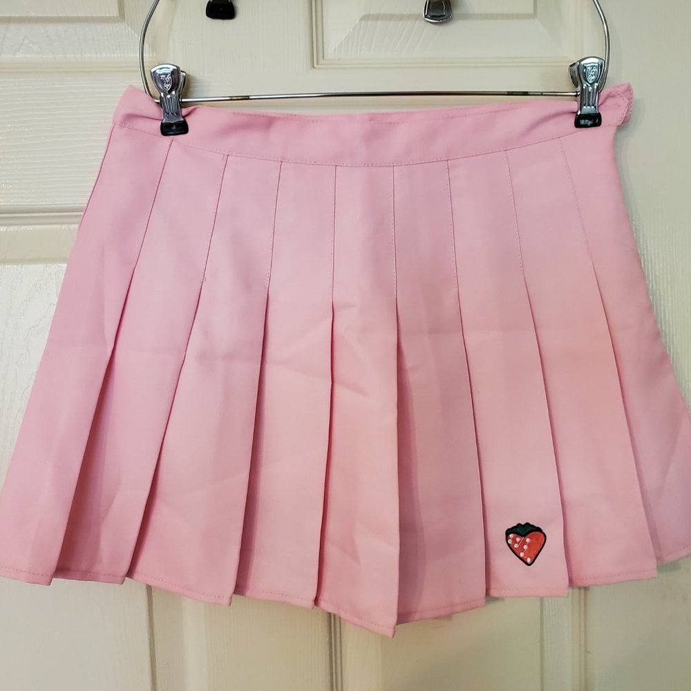Strawberry Kawaii Pleaded Skirt
